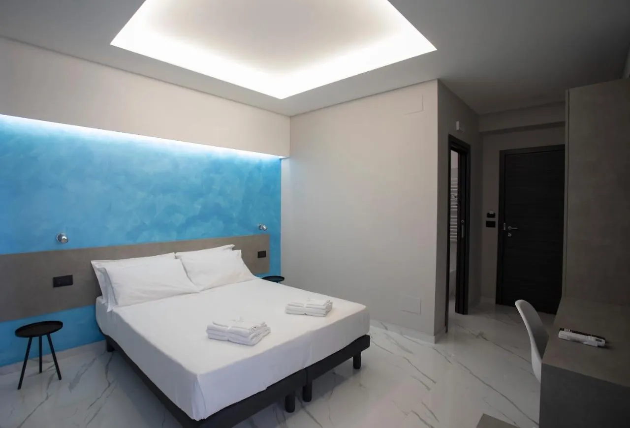 Mars B&B Milazzo 0*,  Italien